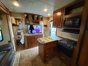 Travel Trailer RV with Slide-Out