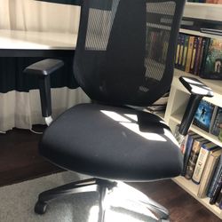 Desk Chair - Mesh Back/cushion Seat