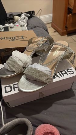 Cute heels embezzled with cute little diamonds