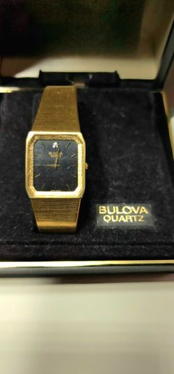 Bulova quartz hotsell watch vintage