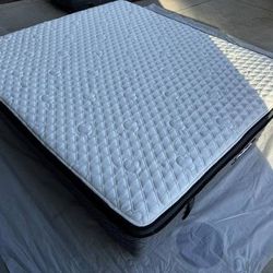 Puffy Lux Hybrid mattress - Queen