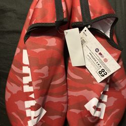 FOCO Men's NCAA & NFL Team Camo Water Shoe