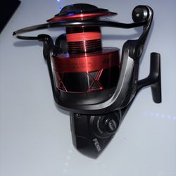PENN Fierce 800 Spinning Reel