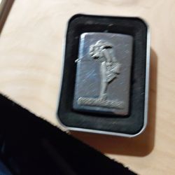 1935 Varga Girl Zippo