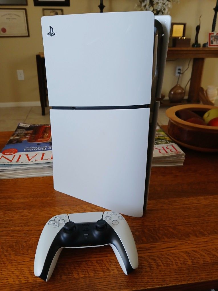 Playstation 5 (PS5 Slim Digital)