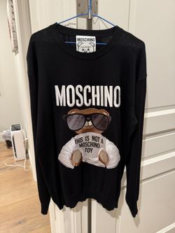 Moschino sweater