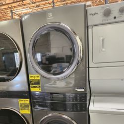 Electrolux Stackable Gas Front Load Washer And Dryer Stainless Steel New 