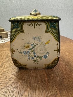 Vintage cream, green and gold tin