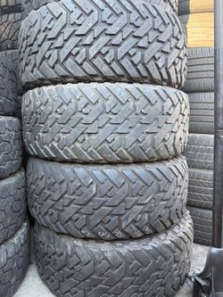 35x12.50r 20 fuel tires instaladas y balanceadas las 4