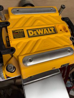 Wood planer
