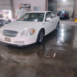 My Neice Selling her Car for 2300 Firm , 