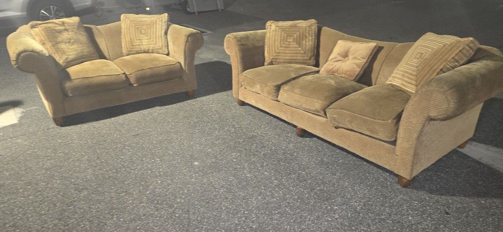 Sofa & love sofa set (DELIVER OPTION )