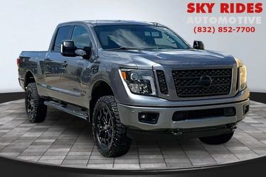 2018 Nissan TITAN XD Crew Cab
