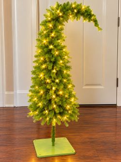 NEW 5 Ft Whimsical Pre-Lit Christmas Tree – 150 LED Lights