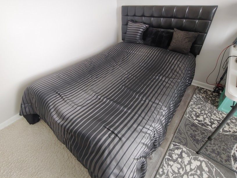 Full Size Bed Frame And Mattress Black