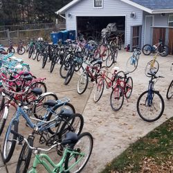 Bike Sale Today Harlem And Belmont In Chicago Over 60 Bikes To Choose From