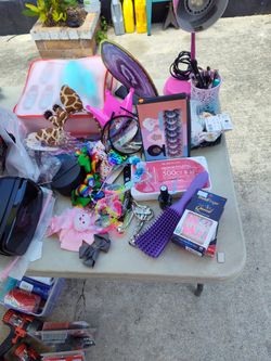 Lashes, Nails, Acssessories 