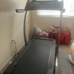 Nordictrack X22i Treadmill
