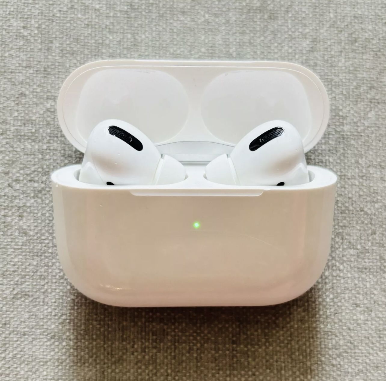 Apple AirPods Pro 2
