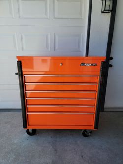 Snap on 40" Roll cart (KRSC46HPJK ) TOOL BOX