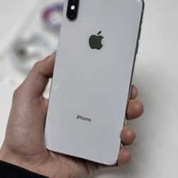 iPhone XS Max Unlocked With Warranty 