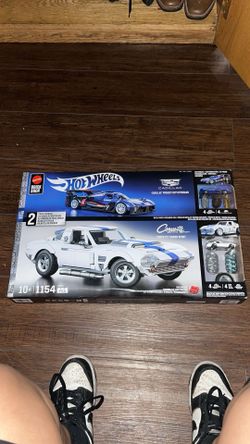Hot Wheels 2 Cars To Build