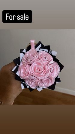 Flower Bouquet Keychain 