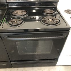 Black Coil Top Electric Stove