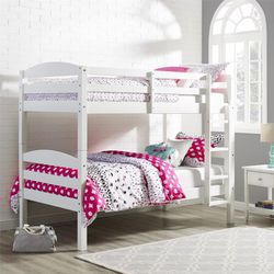 Convertible twin bunk bed with 2 mattresses