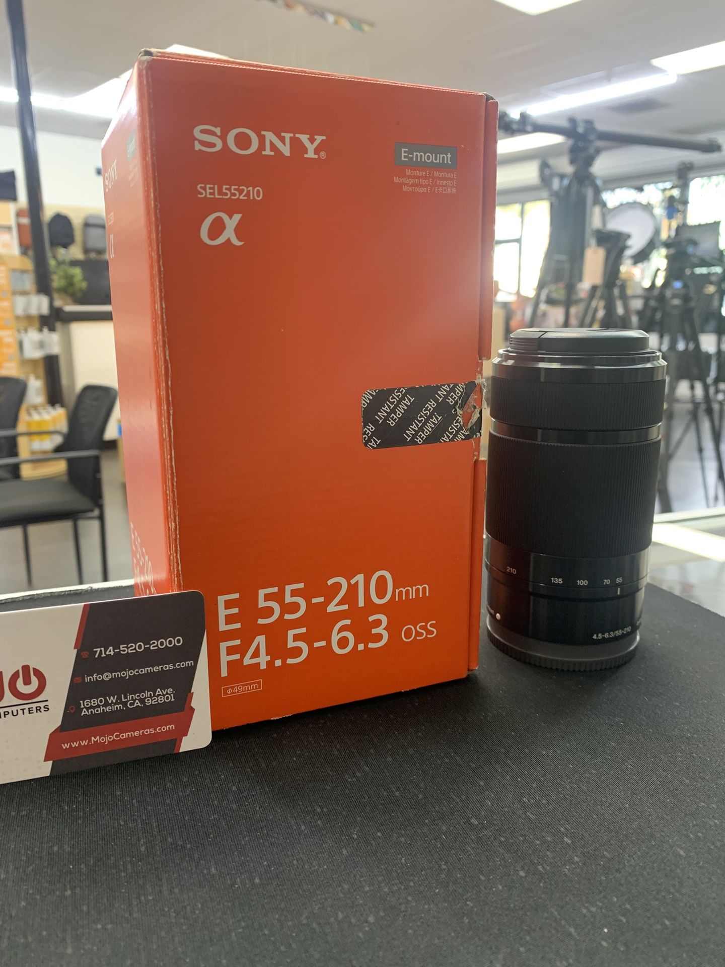 Sony 55-210  F4.5-6.3