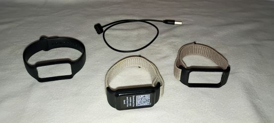 Amazfit Band 7 with extra Bands & Charger Fitness Tracker Watch