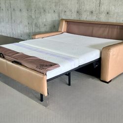 American Leather Queen Size Leather Comfort Sleeper Sofa