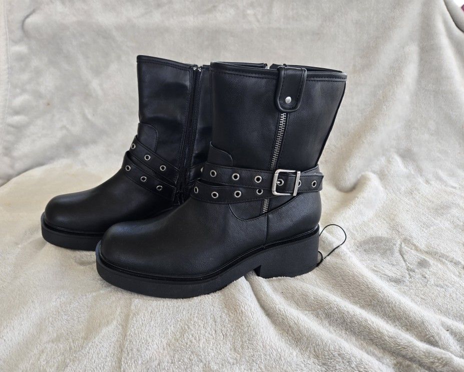 LADIES MID CALF BOOTS POP Billboard Black Size 8 Med NEW WITH TAGS