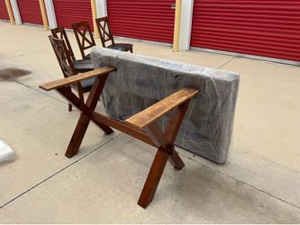 Dinning Table