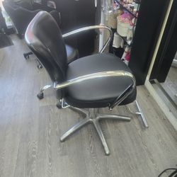 Beauty Salon