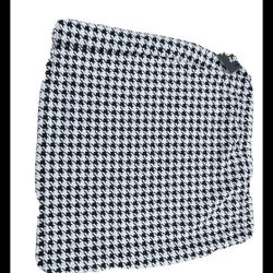 Black And White Skirt