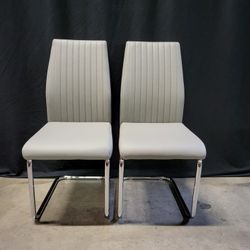 Modern Set of Dining Chairs Chrome and Leather