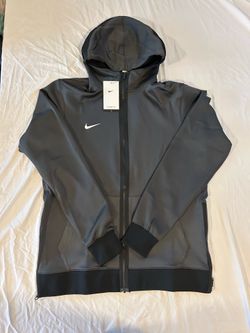 Men’s Nike Dri-Fit ThermaFit Basketball Zip Up hoodie Large