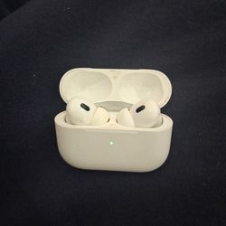 Apple AirPods Pro (2nd Generation