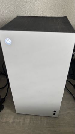 Microsoft Xbox Series X Console w/extras