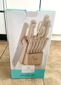 NEW…14 PIECE CUTLERY SET