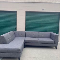 Jonathan Louis Sectional Couch *Delivery Available*