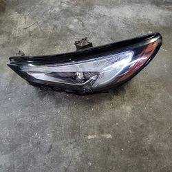 2018 2019 2020 Buick Enclave Headlight Part