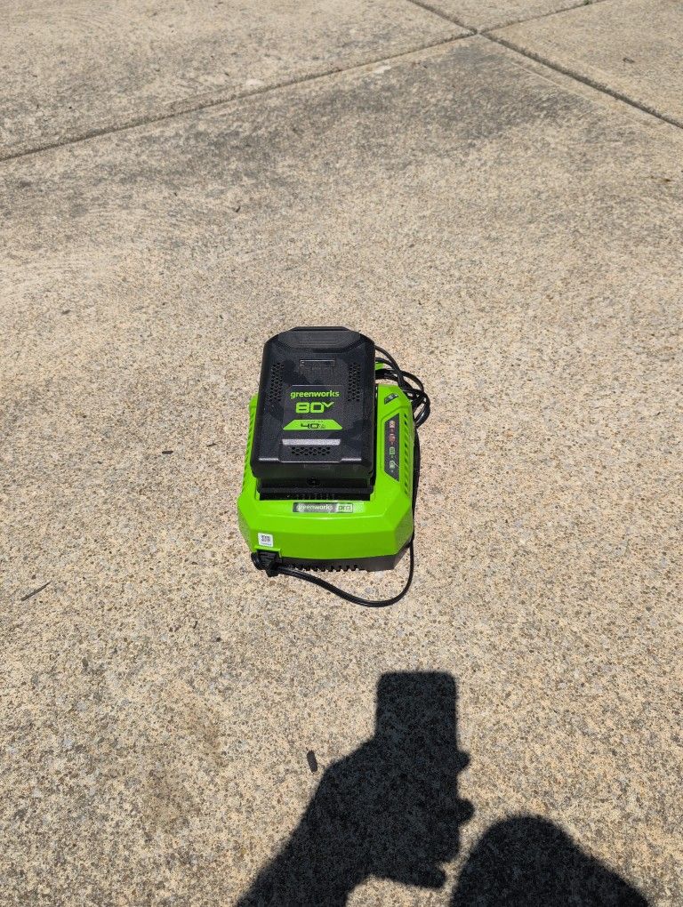 Green works 80volt Battery And Charger