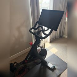 Peloton Bike, Condition - Good – West Hollywood, CA