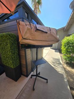 Complete 3 piece TV setup. Selling everything together.