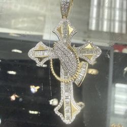 10kt Iced Out Diamond Jesus Blessin Solid Gold Pendant 