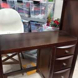 Litera Full y Twin Con Desk Esta Desarma 