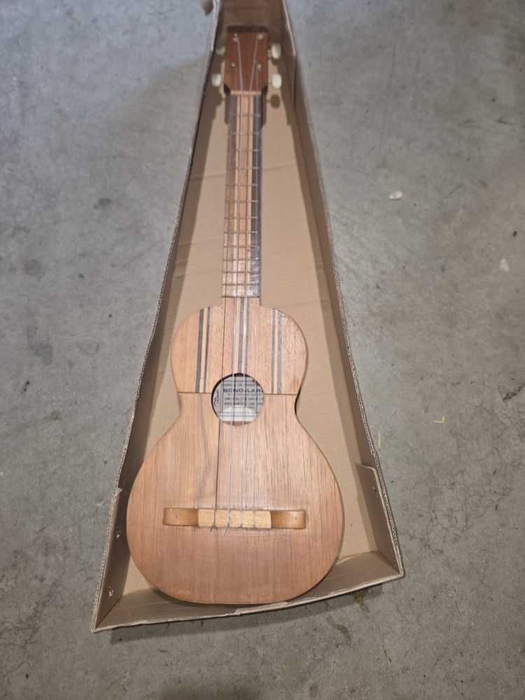Vintage Ukulele
