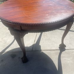 Round Wood Dining Table
